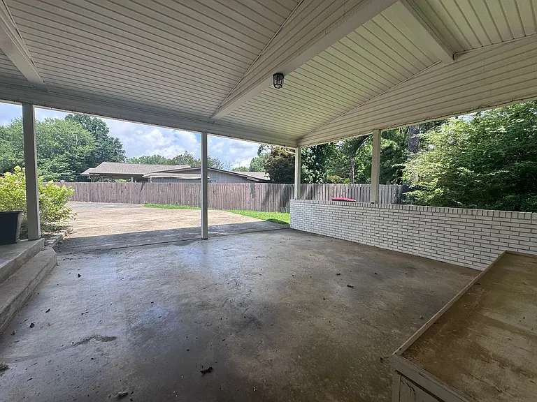 901 Pinedale Rd — Photo 25
