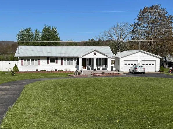 13 Hamby Rd, Montrose, WV 26283