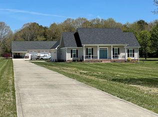 2286 Drive Inn Rd, Lincolnton, NC 28092