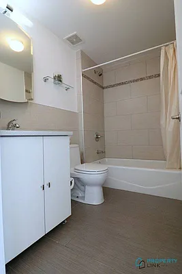 Rented by Property Link Mgmt, LLC | media 14