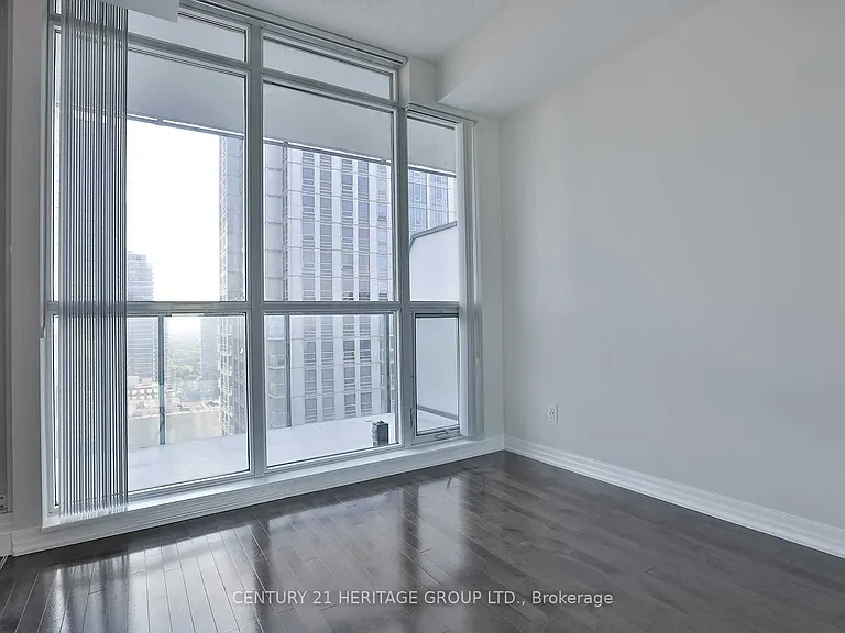 770 Bay St #Penthouse 603 — Photo 25