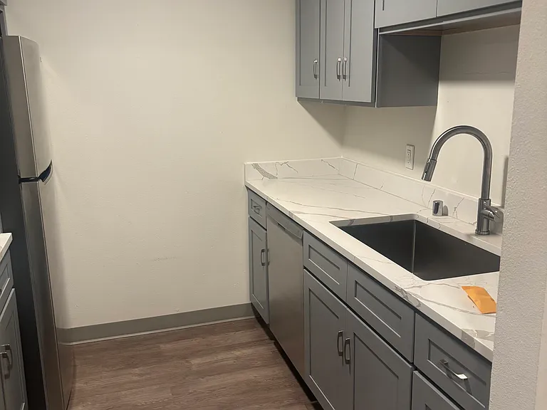 708 N J St #2 — Photo 7