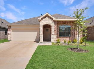 925 Garner Dr, Fate, TX 75087