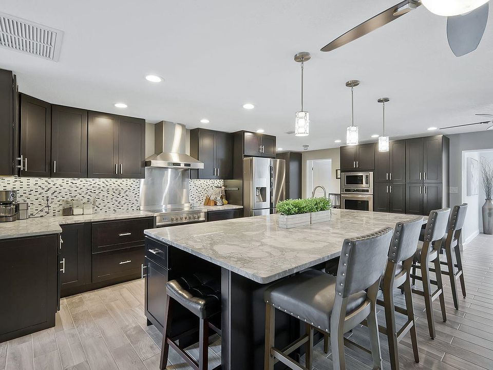 1st image of 5943 Baker Ct