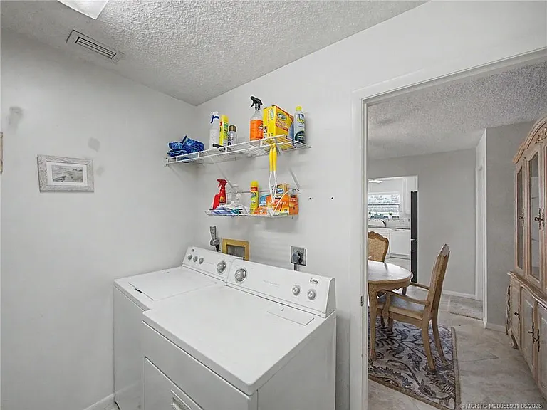 3382 SW Bobalink Way — Photo 13
