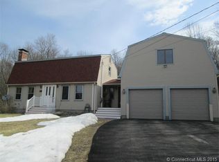 16 Courtney Ter, Colchester, CT 06415