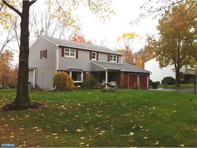 222 Hawthorne Cir, North Wales, PA, 19454