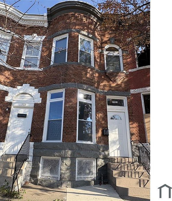 1st image of 1921 N Fulton Ave