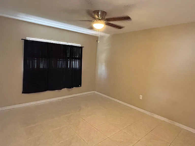 Bedroom # 2 - measures ~ 10' x 13'.