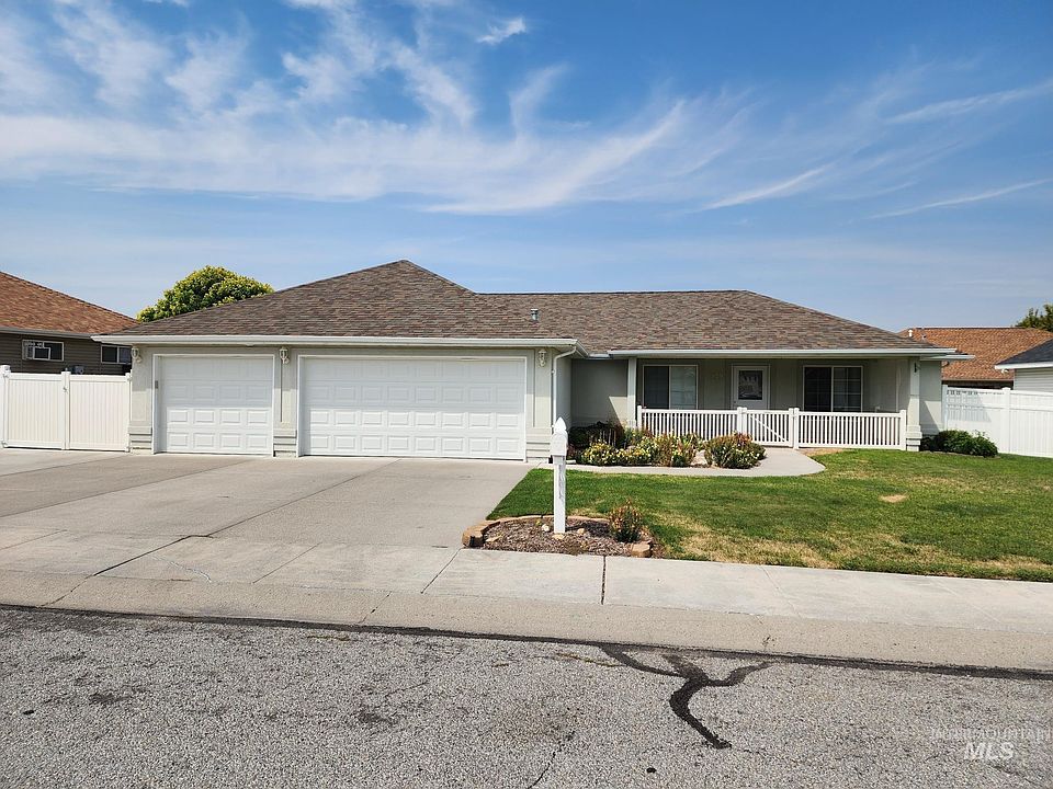 1st image of 1329 Targhee Dr