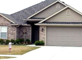 1248 Red Oak Dr, Alma, AR 72921