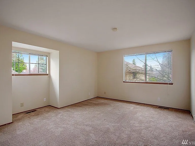 4124 211th Ct NE — Photo 14