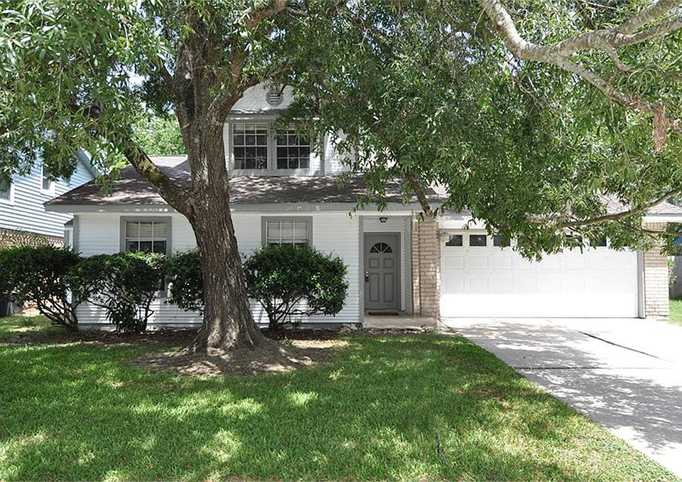1st image of 20006 Faye Oaks Dr