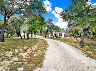 162 Champions Blvd, La Vernia, TX 78121