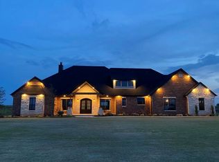 11447 N 2000th Rd, Elk City, OK 73644