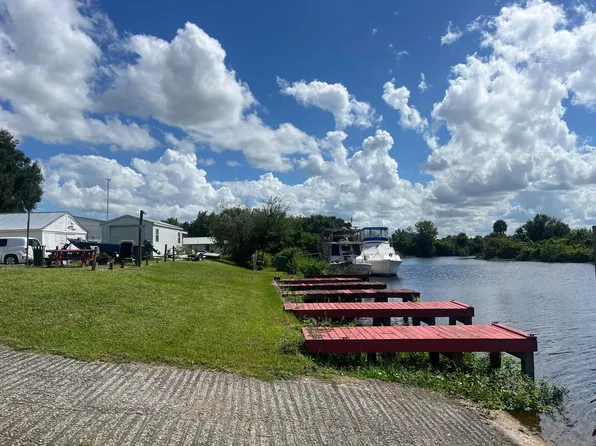 14725 NW 1st Pkwy #1, Okeechobee, FL 34972