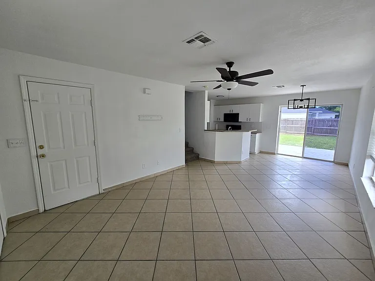26760 Silverado East Dr — Photo 9