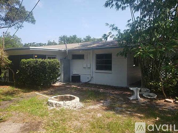 3rd image of 1762 Martin Luther King Jr Ave #1762