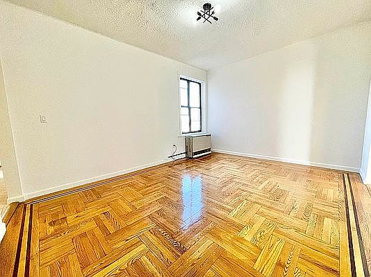 5th image of 1764 E 18th St APT 4B