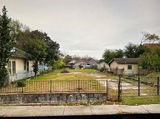 1608 Fulton St, Houston, TX 77009