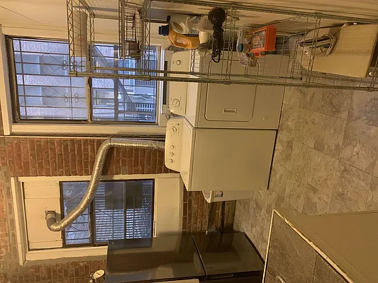 Rented by Flatiron Real Estate Advisors LLC | media 14