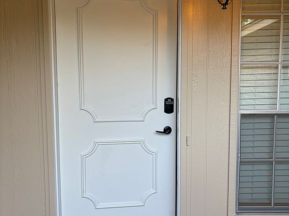 2nd image of 16911 Jane Lynn Ln
