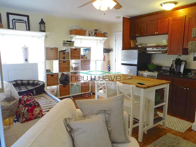 24 Joy St #9 — Photo 8