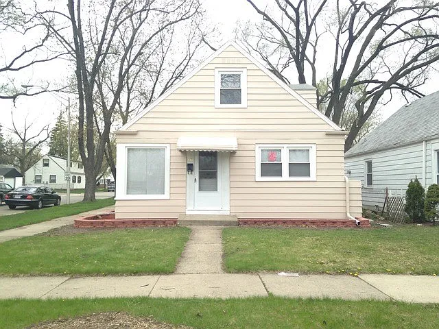 50 Geneva Ave photo 1