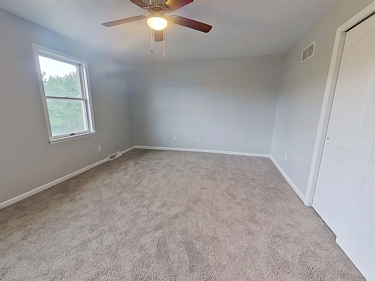 212 Ark Dr — Photo 6