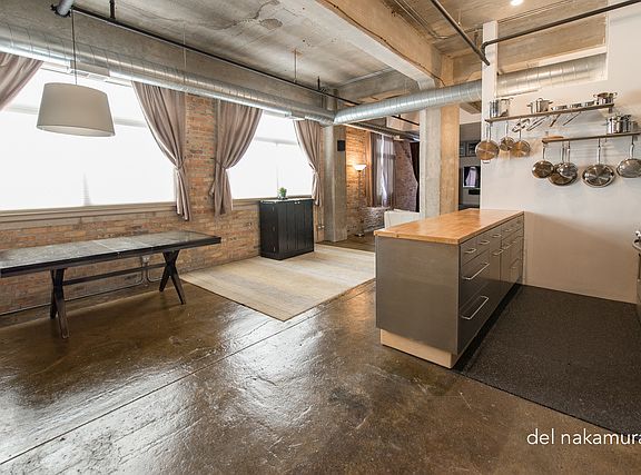 5th image of 1528 S Wabash Ave #P-f8