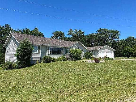 3rd image of 21891 Statesboro Dr