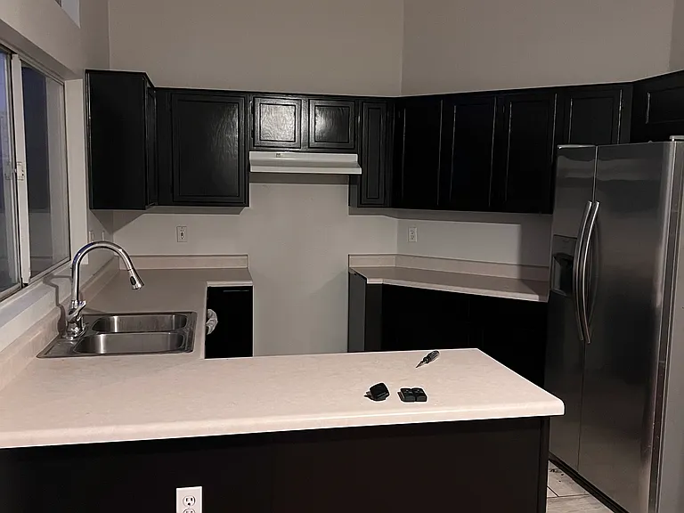 5028 W Wikieup Ln — Photo 2