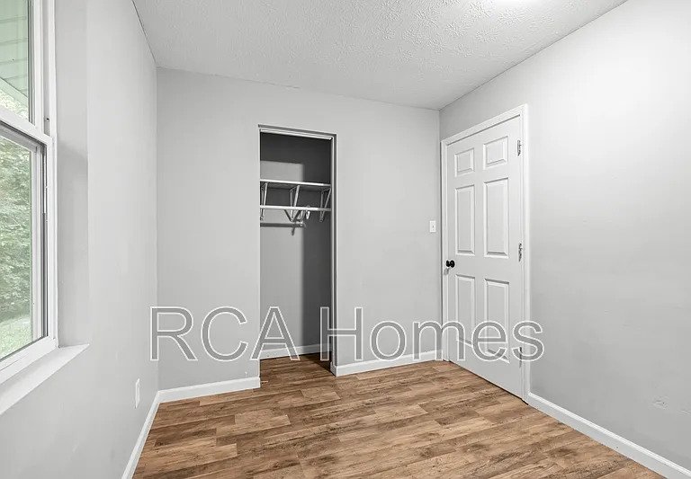 834 W 26th St #834 — Photo 9