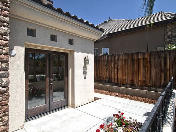 5th image of 14900 Vista Florida