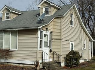 12 Massachusetts Ave, Poland, OH