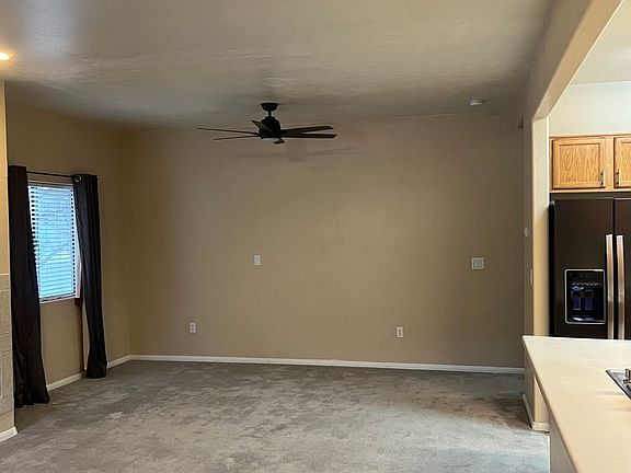 3rd image of 1120 Leaf Ln