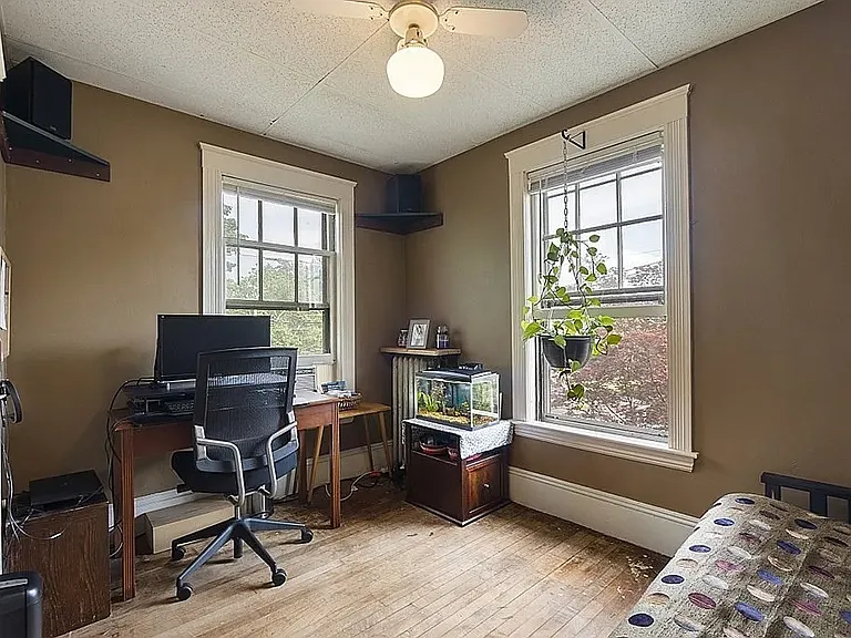 132 Fountain St — Photo 27