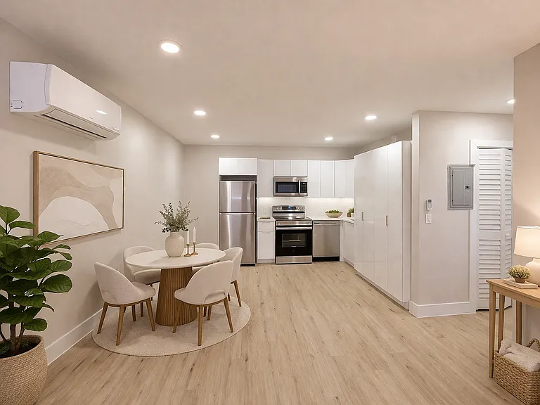 Cottage Cove — Photo 1