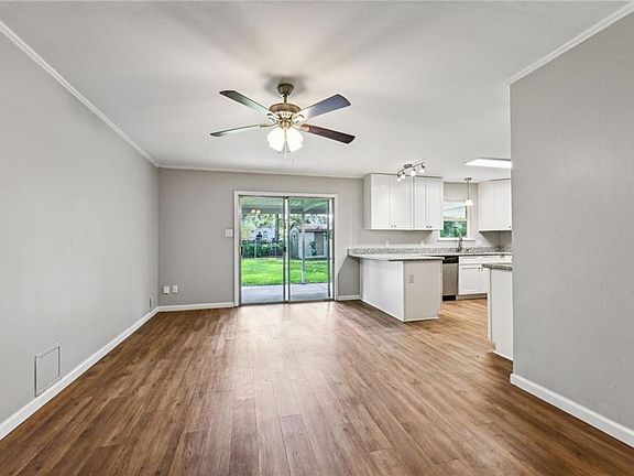 4th image of 1537 Wildwood Ln