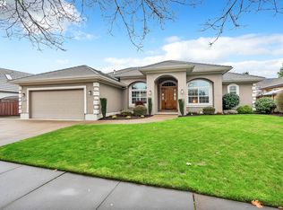 3480 Meadow View Dr, Eugene, OR 97408