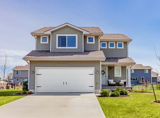 117 NE Cedar Ln, Elkhart, IA 50073