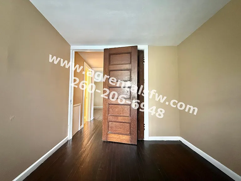 3221 Webster St — Photo 13