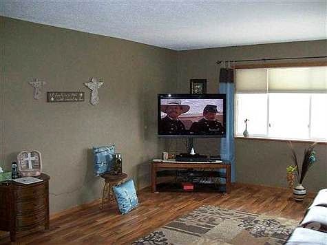 4th image of 220 N Avenue H Unit A