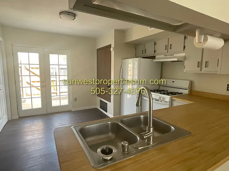 2800 Parque De Oeste Dr — Photo 9