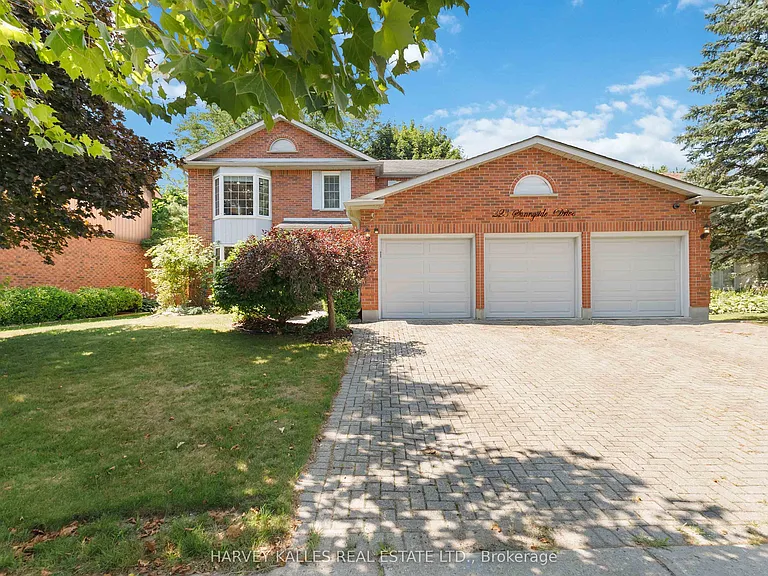 223 Sunnyside Dr — Photo 2