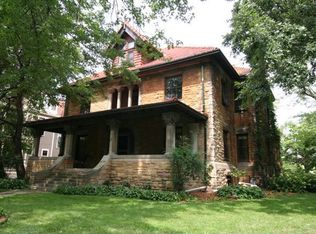 5 Mackubin St, Saint Paul, MN 55102