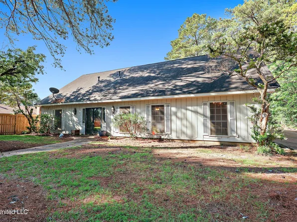 3431 Dundee Ln, Jackson, MS 39212
