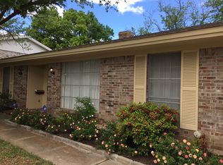 8012 Bangor Dr, Benbrook, TX 76116