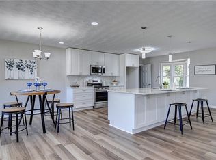 113 Cottonwood Ln, Chesapeake, VA 23320