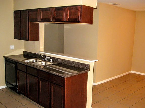 4th image of 1205 Avenue A APT 5